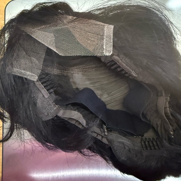 Pixie lace front wig - 100% human hair by Irresistible Me - Picture 5 of 6